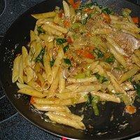 Herbstliche Thunfisch-Pasta