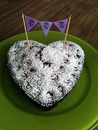 Kirsch-Nuss-Schokoladen-Kuchen....herzlich, süß und köstlich.