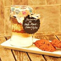 Schoko-Ingwer-Cashew-Cookies als Backmischung im Glas