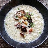 Zwiebelsuppe mit Apfel und Speck