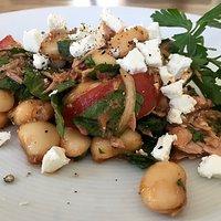 Gigantes Bohnensalat