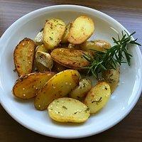 Rosmarinkartoffeln aus der Pfanne