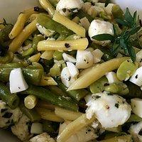 Bohnensalat mit Mozzarella