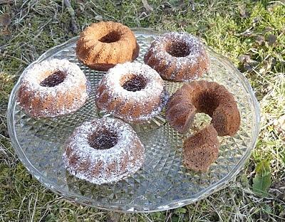 Kleine marzipan rum gupfelhupfs