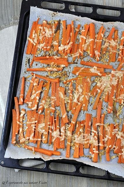 Möhrensticks mit Parmesan