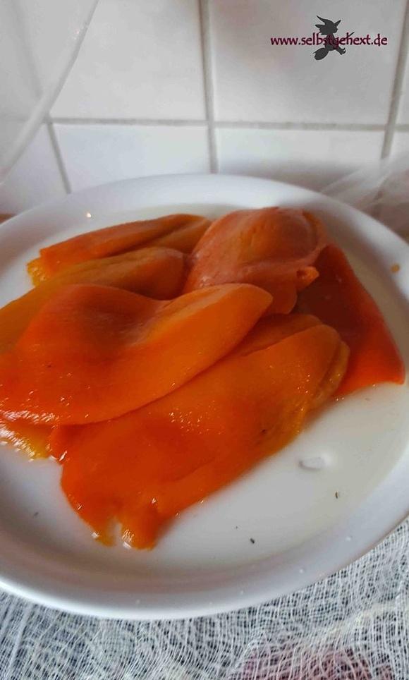 Der Geschmack des Sommers: Gegrillte und eingelegte Paprika
