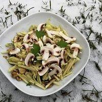 Kohlrabisalat mit Champignons