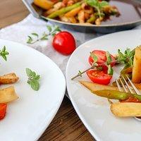 Zweierlei Spargel aus der Pfanne