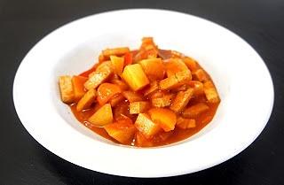 Kartoffel Tofu Gulasch