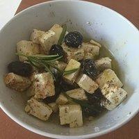 Eingelegter Feta