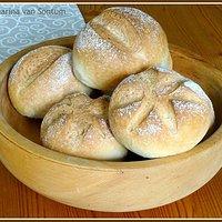 Knusprige Dinkel-Roggen-Brötchen
