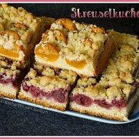 Streuselkuchen mit Kirschen und Aprikosen