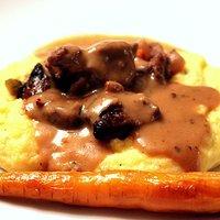 Lammvoressen mit Polenta – Lamb Stew on Polenta – SlowCooker