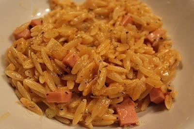 Kritharaki mit Frischkäse und Gouda