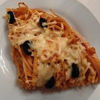 Spaghetti Pizza