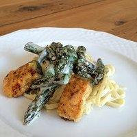 Spargel-Lachs-Nudeln