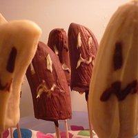 Kleines Halloween-DIY: Bananengespenster