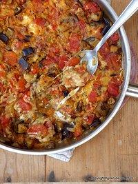 Neuheit - ofen-orzo mit aubergine und mozzarella