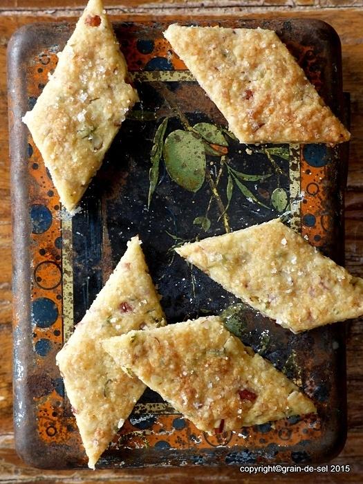Offene fragen: thymian-shortbread mit mandeln
