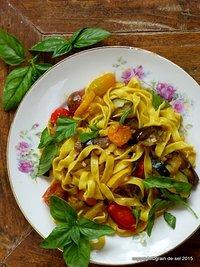 Basilikumologie - nigel slater's pasta mit gerösteten auberginen