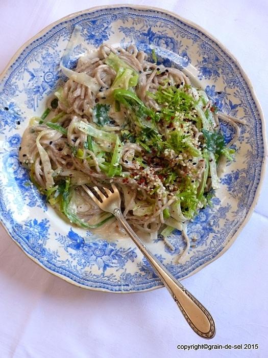 Cremiger Limetten-Lauch mit Soba-Nudeln
