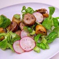 Bratwurstsalat für die kreative Resteküche