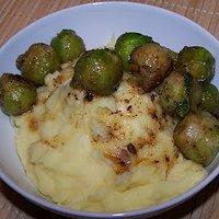 Kartoffelpürree mit Rosenkohl
