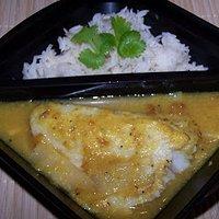 Bento nr. 198 fischcurry mit reis.