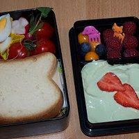 Bento nr. 187 käsesandwich mit matcha-tiramisu (glutenfrei.)