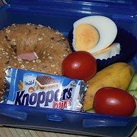Bento nr. 124 bagel mit geflügelaufschnitt.