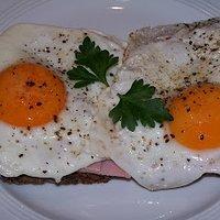 Scharfe Schnitte