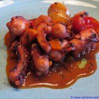 Geschmorter Oktopus mit Kartoffeln