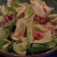 Kopfsalat mit warmem Speck-Dressing