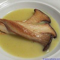 Kartoffelsuppe mit gebratenen Kräuterseitlingen