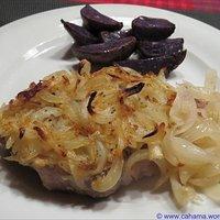 Schweinekoteletts mit Zwiebelhaube und "Apfelwein-Fußbad“