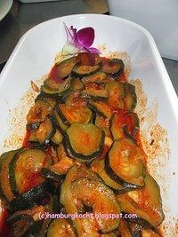 12. hamburg kocht!-treffen - korea: hobak namul (geschmorte zucchini.)