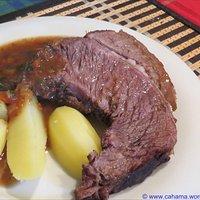 Plat de côtes in Bier geschmort