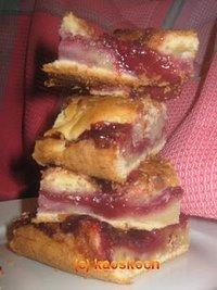 Farmville bakery i: raspberry blondie