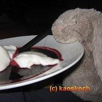 Bickbeersuppe mit Schneeklößen