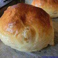Buttermilch-Rosinenbrötchen