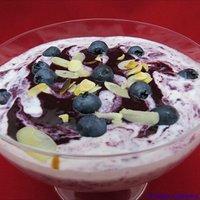 Heidelbeer-Kefir-Joghurt-Dessert