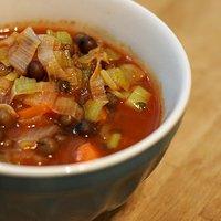 Wärmende Erbsensuppe