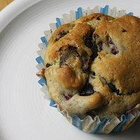 Erdnuss-Kirsch-Muffins