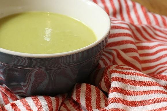 Rosenkohl-Curry-Suppe