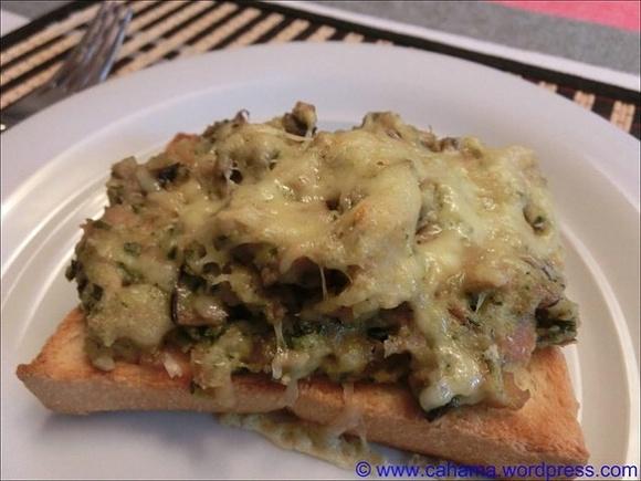 Pilz-Toast