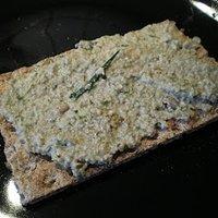Kräuterpestoaufstrich