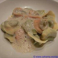 Tortellini mit Spinat-Mozzarella-Füllung