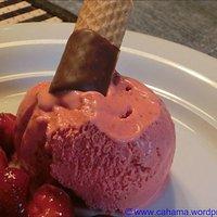 Erdbeer-Schmand-Eis