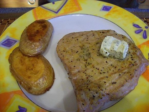 Thunfischsteak gegrillt