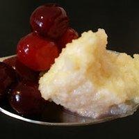 Vanille-Gries mit Cranberrys